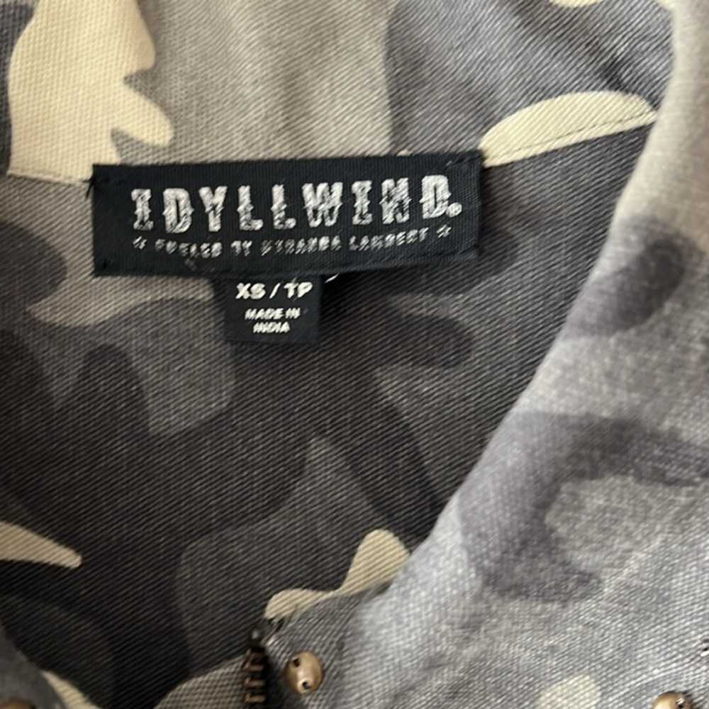 Idyllwind Camouflage Zip-Up Jacket - Picture 4 of 4